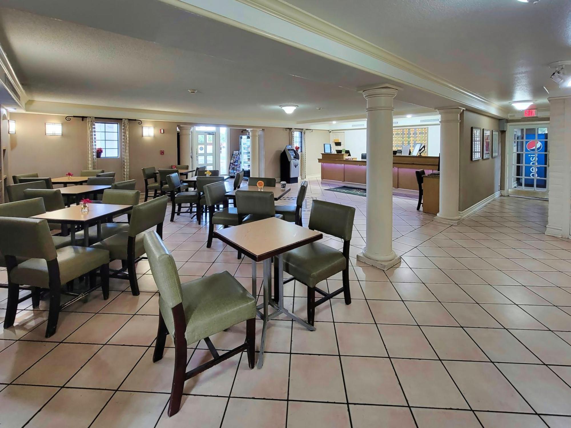 La Quinta Inn By Wyndham Amarillo West Medical Center Exterior foto